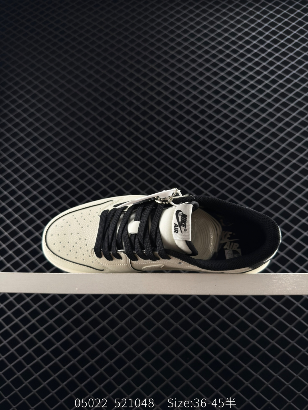 Travis Scott x Air Jordan 1 ” Reverse Mocha “